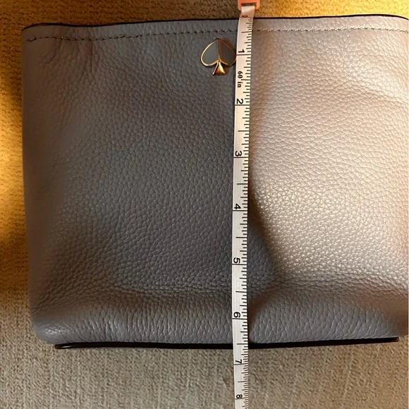 KATE SPADE | LIKE NEW Polly Convertible Crossbody with Morgan Slim Wallet - Picture 13 of 15